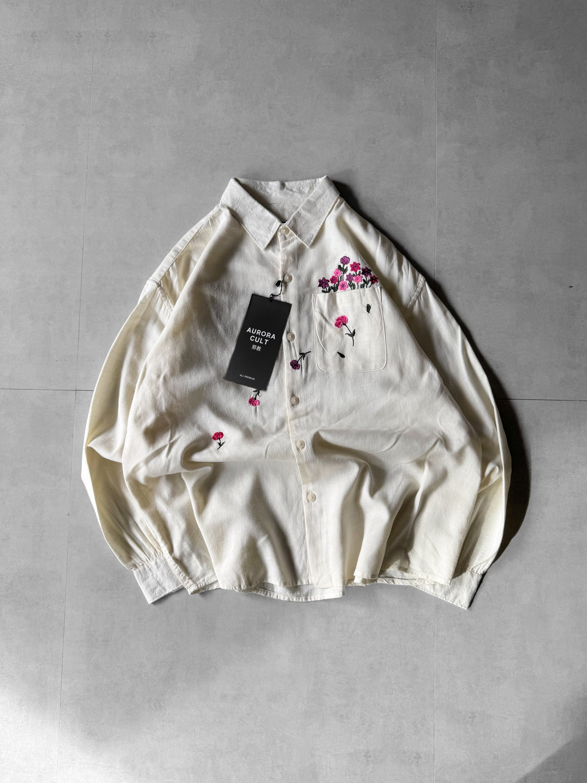 🌸 FALLING FLOWER EMBROIDERY SHIRT