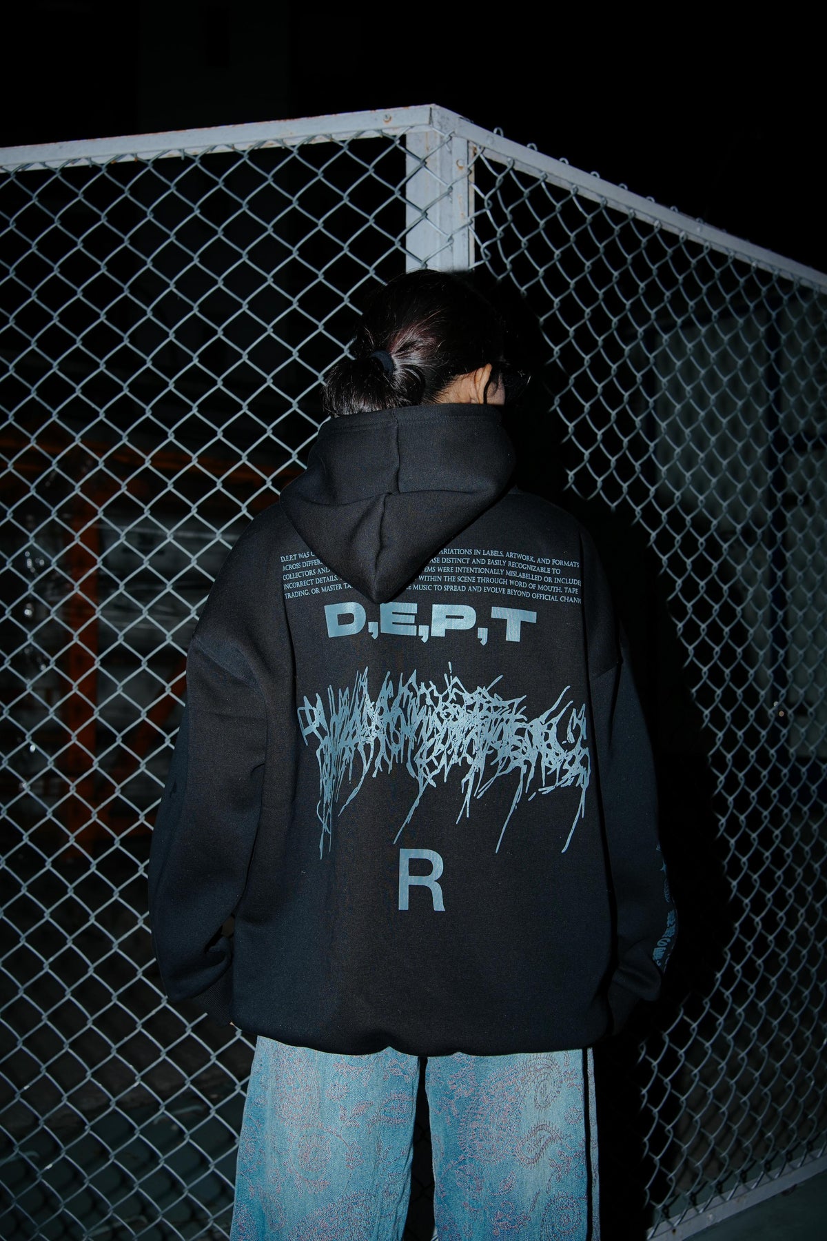 DPET HOODIE BLACK